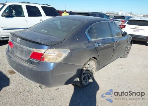 2015 Honda Accord Sport z USA, uszkodzony, nr VIN 1HGCR2F55FA143600